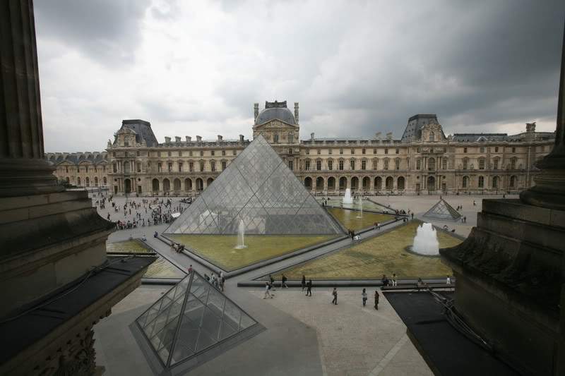 ai647.photobucket.com_albums_uu198_emcoliveira_Paris_IMG_7883_resize.jpg