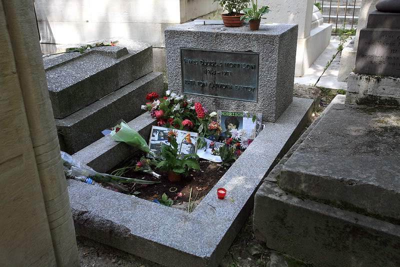 ai647.photobucket.com_albums_uu198_emcoliveira_Paris_JIM_resize.jpg