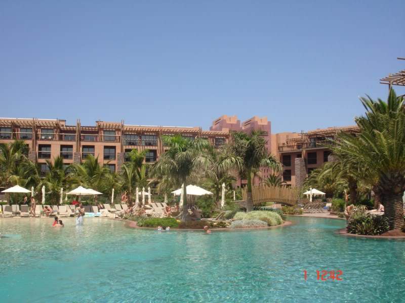 ai650.photobucket.com_albums_uu230_amvba_Baobab_202010_Baobab_Junho2010143800x600.jpg