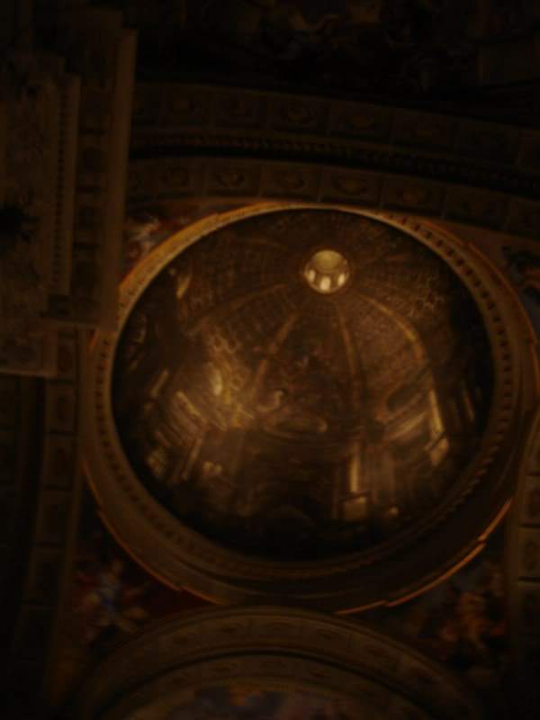ai650.photobucket.com_albums_uu230_amvba_interiorSantoIgnazziodiLoyola_falsa.jpg