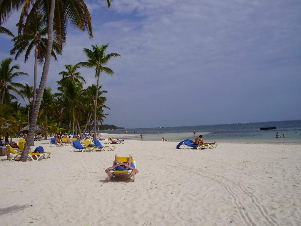 ai688.photobucket.com_albums_vv247_Ruteileal_PuntaCana2009093.jpg