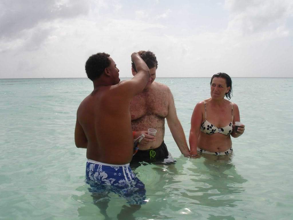 ai690.photobucket.com_albums_vv267_candalense_PuntaCana166.jpg