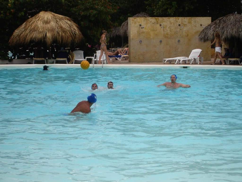 ai690.photobucket.com_albums_vv267_candalense_PuntaCana42.jpg