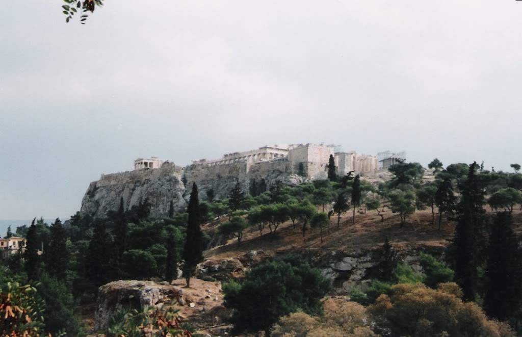 ai695.photobucket.com_albums_vv313_anamateus15_acropole2.jpg