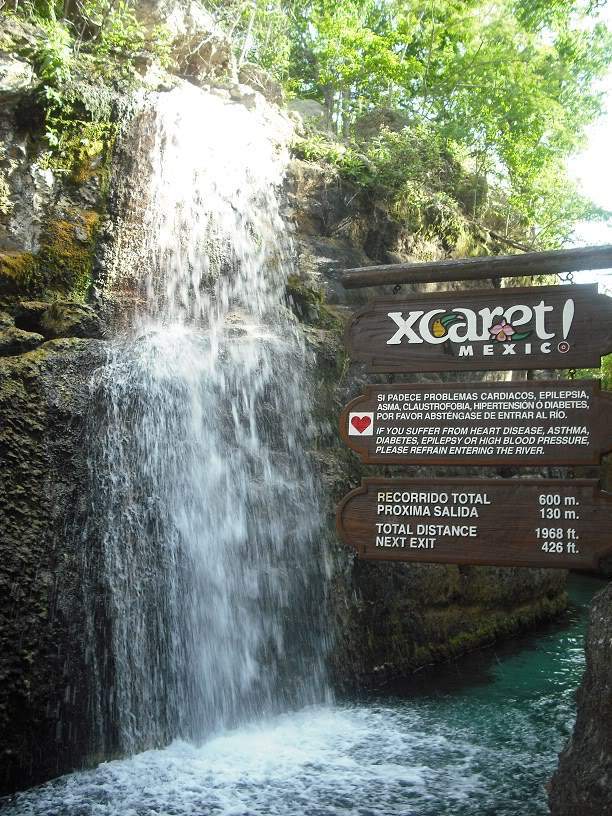 ai696.photobucket.com_albums_vv322_diasnuno_2009_xcaret.jpg