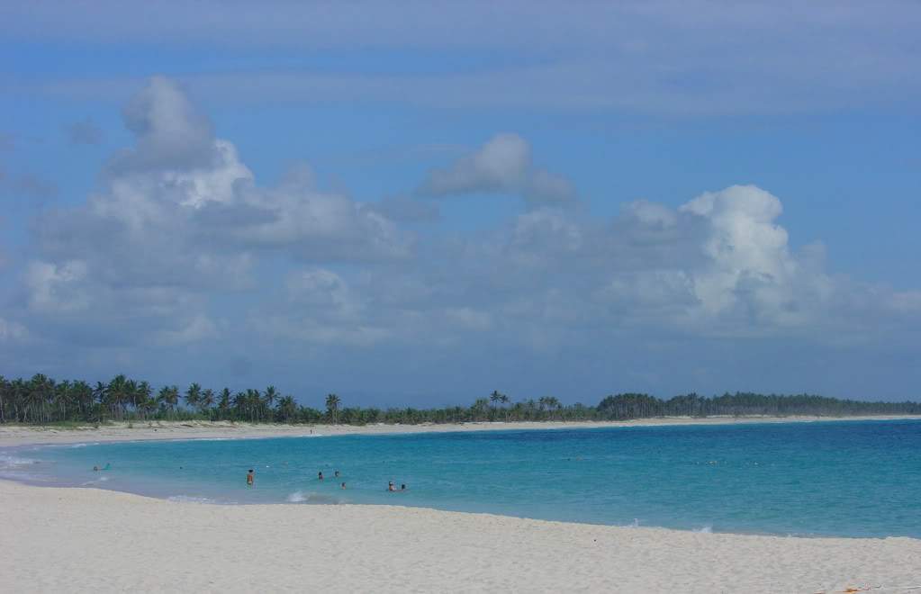 ai705.photobucket.com_albums_ww58_AndyCris_photo_CpiadefotosREPUBLICADOMINICANA2005_.jpg