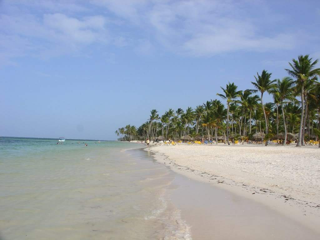 ai705.photobucket.com_albums_ww58_AndyCris_photo_RDPuntaCana2008152.jpg