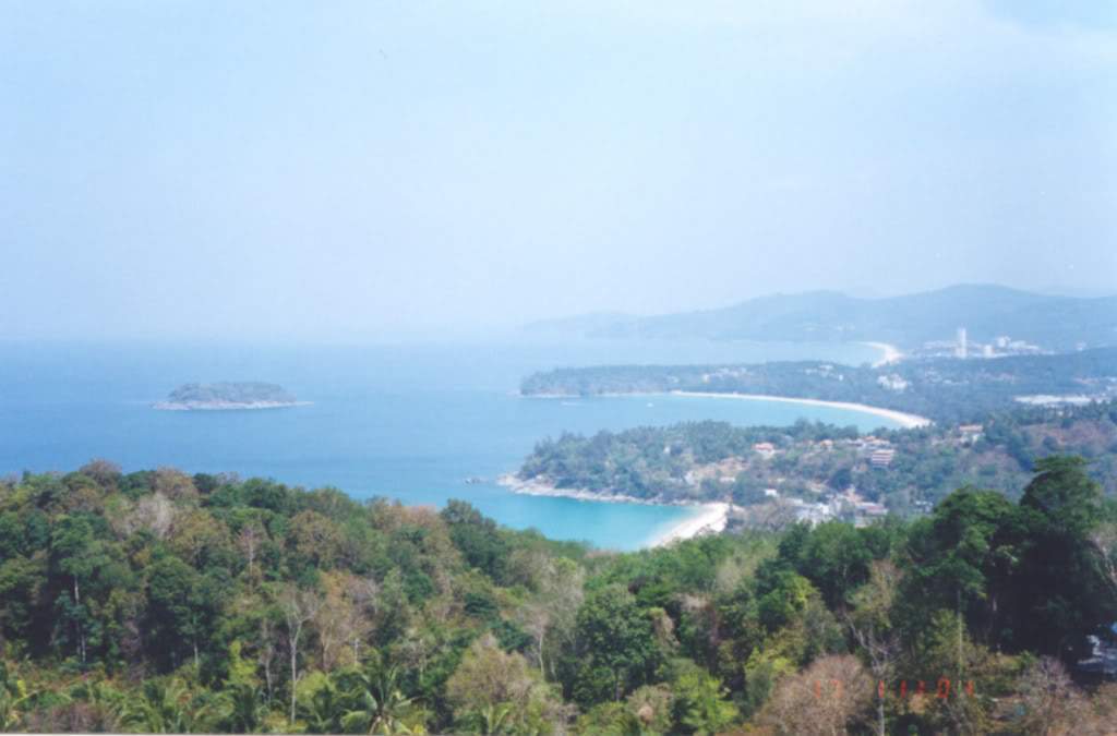 ai710.photobucket.com_albums_ww108_pbpinto_Phuket_VistaKataKaron.jpg