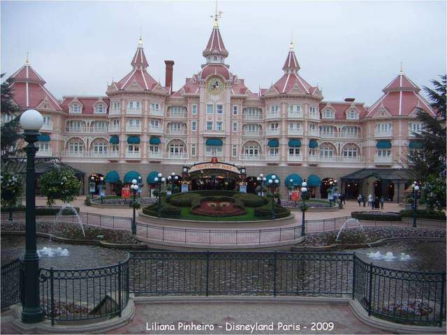 ai741.photobucket.com_albums_xx58_LilianaBunny_Disneyland_20Paris_Disneu200968.jpg