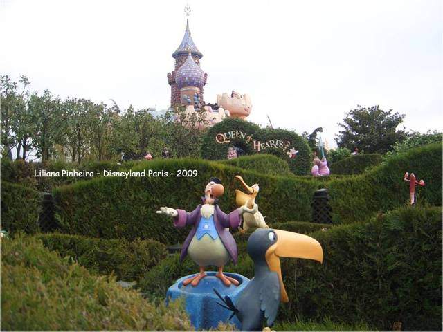 ai741.photobucket.com_albums_xx58_LilianaBunny_Disneyland_20Paris_Disney2009108.jpg