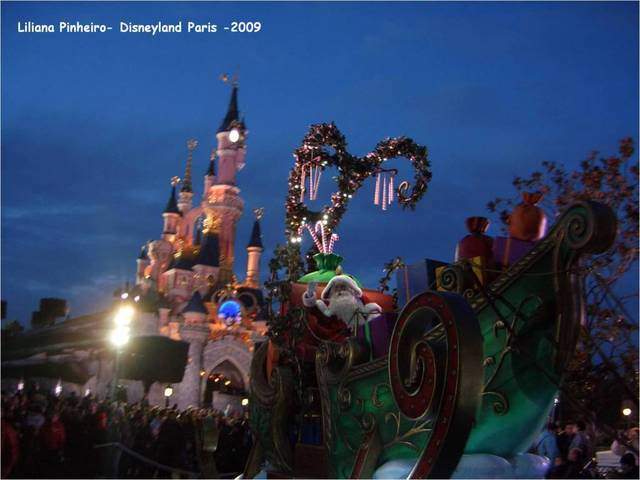 ai741.photobucket.com_albums_xx58_LilianaBunny_Disneyland_20Paris_Disney200986.jpg