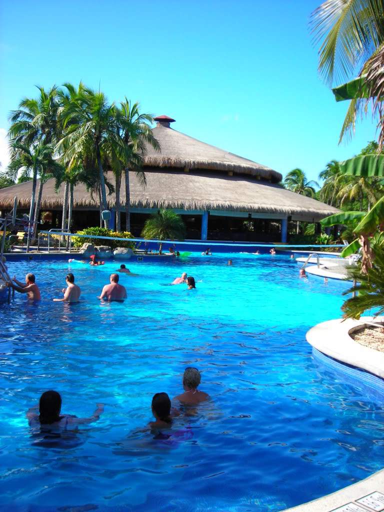 ai753.photobucket.com_albums_xx173_sofiaisa_DSCN2014.jpg