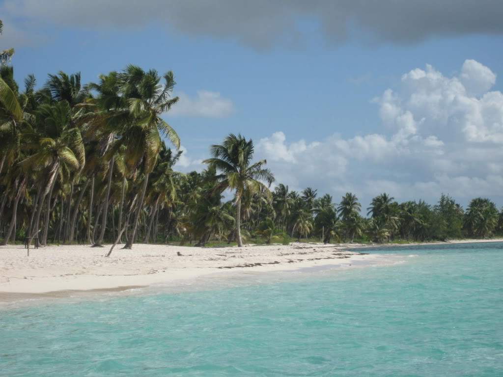 ai760.photobucket.com_albums_xx242_tzaveiro_15_CantodePlaya.jpg