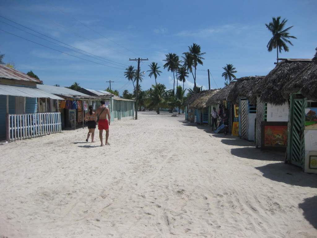 ai760.photobucket.com_albums_xx242_tzaveiro_17_Saona_Pescadores.jpg