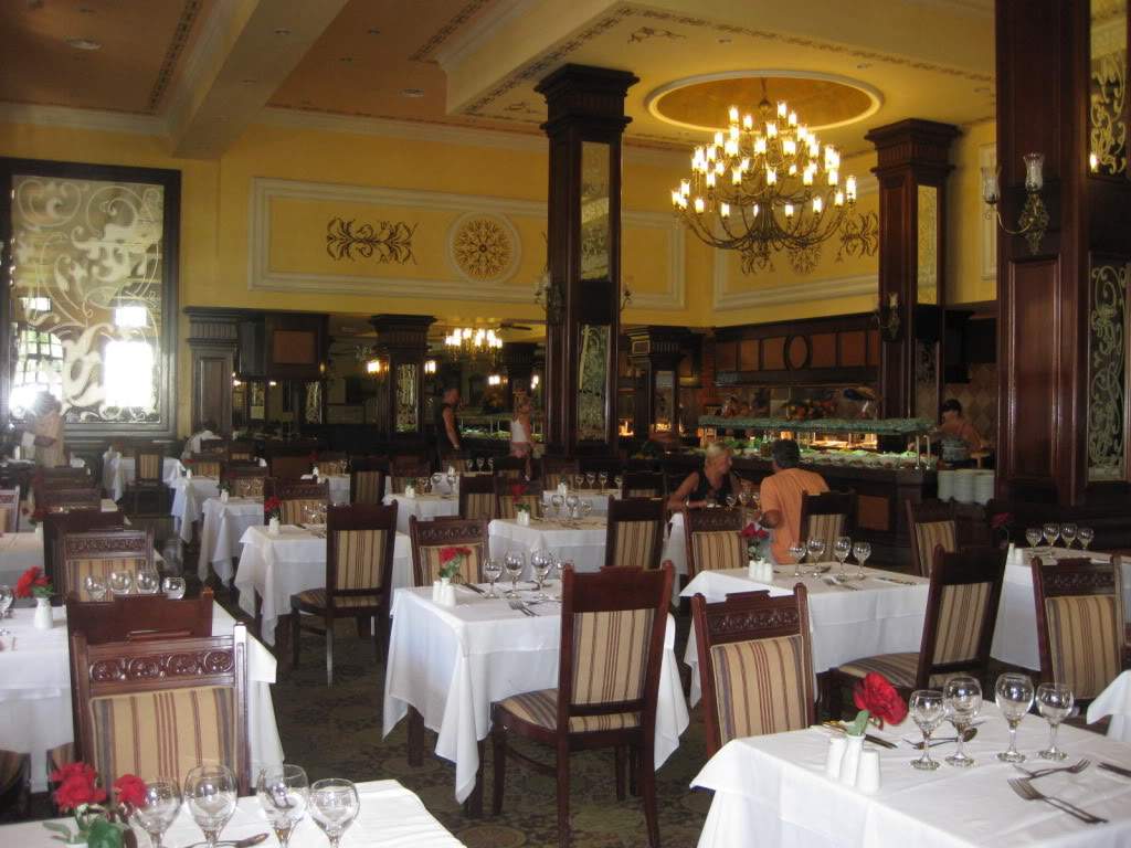 ai760.photobucket.com_albums_xx242_tzaveiro_4_RestBuffet.jpg