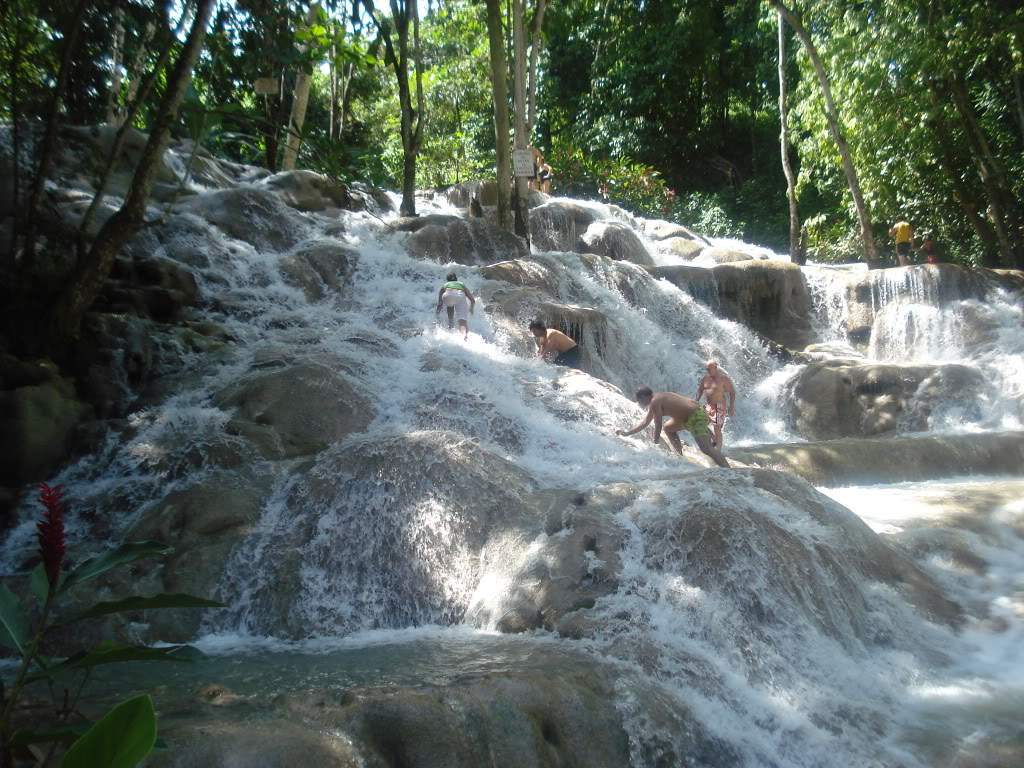 ai763.photobucket.com_albums_xx278_irinakosta_DSC04476.jpg