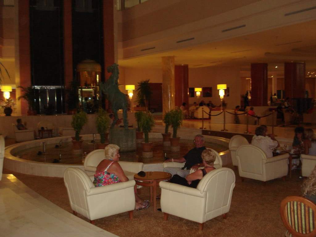 ai763.photobucket.com_albums_xx278_irinakosta_DSC05950.jpg