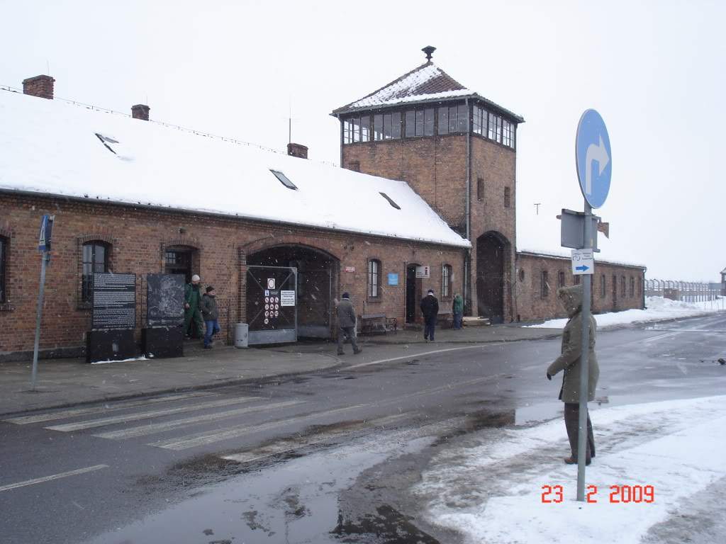 ai776.photobucket.com_albums_yy42_marmotavc_Polonia_Polnia_Fev09039.jpg