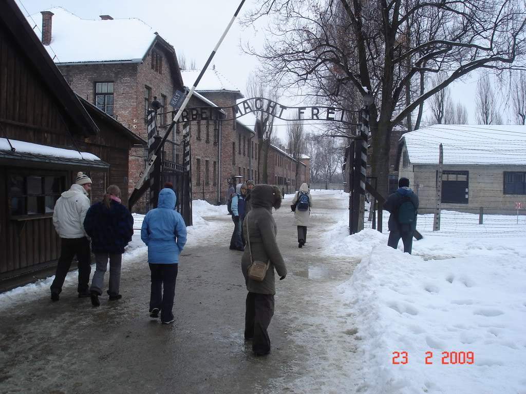 ai776.photobucket.com_albums_yy42_marmotavc_Polonia_Polnia_Fev09125.jpg