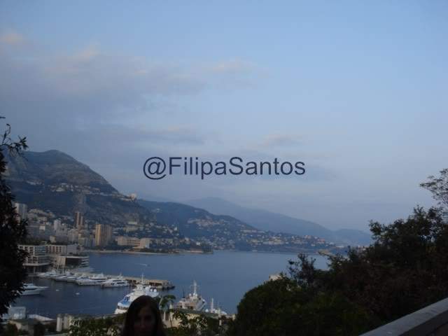 ai781.photobucket.com_albums_yy98_MissPiggyMiss_u76.jpg
