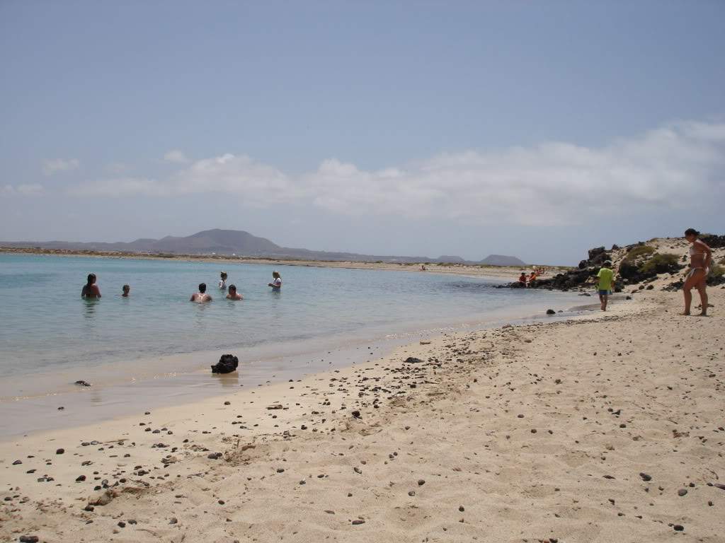 ai786.photobucket.com_albums_yy142_Maria33_76_DSC01070.jpg