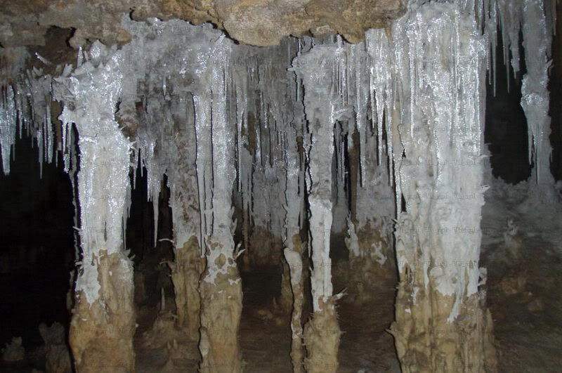 ai787.photobucket.com_albums_yy153_Uska_photos_RioSecreto47_resize.jpg