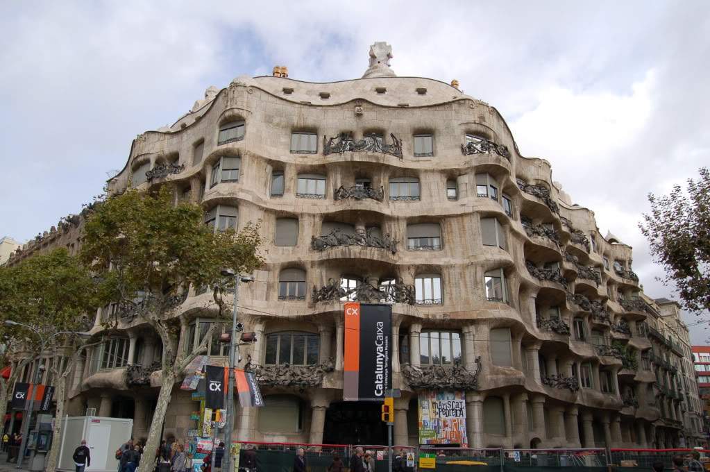ai802.photobucket.com_albums_yy301_monica_myphotos1_Barcelona_DSC_0161.jpg