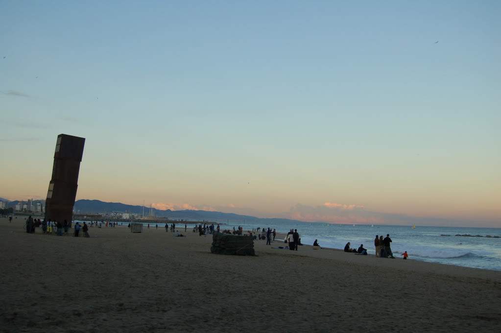 ai802.photobucket.com_albums_yy301_monica_myphotos1_Barcelona_DSC_0309.jpg