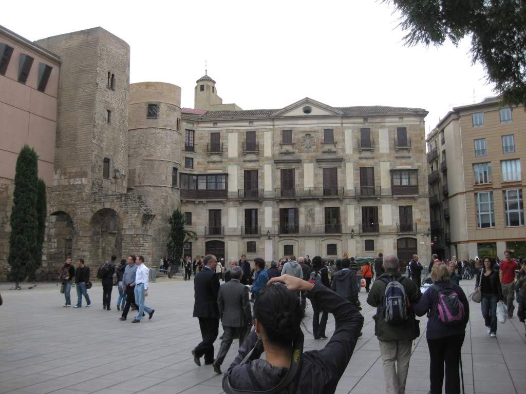 ai802.photobucket.com_albums_yy301_monica_myphotos1_Barcelona_IMG_6368.jpg