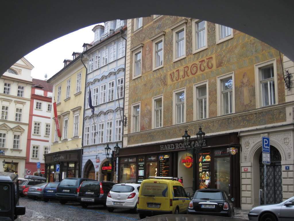 ai802.photobucket.com_albums_yy301_monica_myphotos1_Praga_IMG_9126.jpg