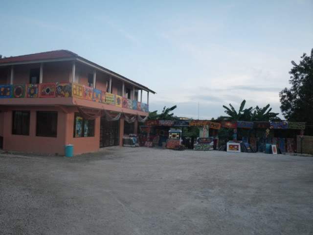 ai807.photobucket.com_albums_yy356_tiagottx_Domingo_StoDomingo7.jpg