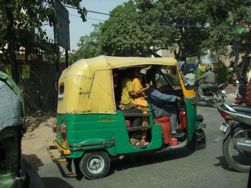 ai807.photobucket.com_albums_yy356_tiagottx_India_202010_35.jpg