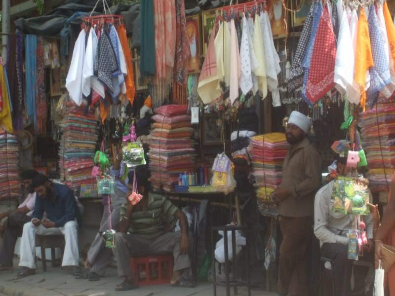 ai807.photobucket.com_albums_yy356_tiagottx_India_202010_40.jpg