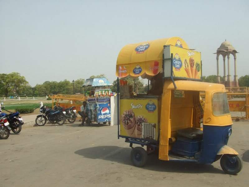 ai807.photobucket.com_albums_yy356_tiagottx_India_202010_42.jpg