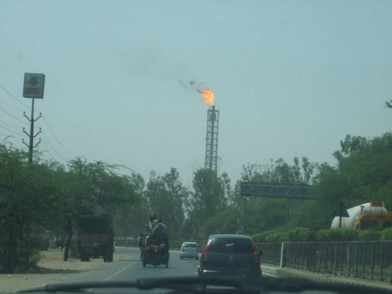ai807.photobucket.com_albums_yy356_tiagottx_India_202010_45.jpg