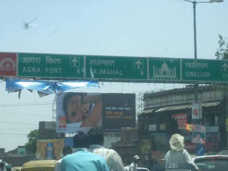 ai807.photobucket.com_albums_yy356_tiagottx_India_202010_46.jpg