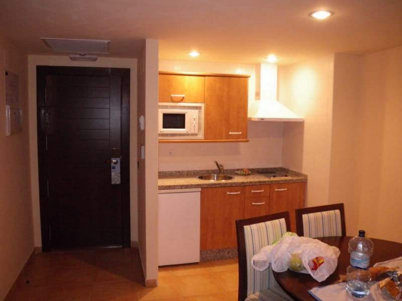 ai807.photobucket.com_albums_yy356_tiagottx_Isla_20Cristina_20Maio_202011_islacristina09.jpg