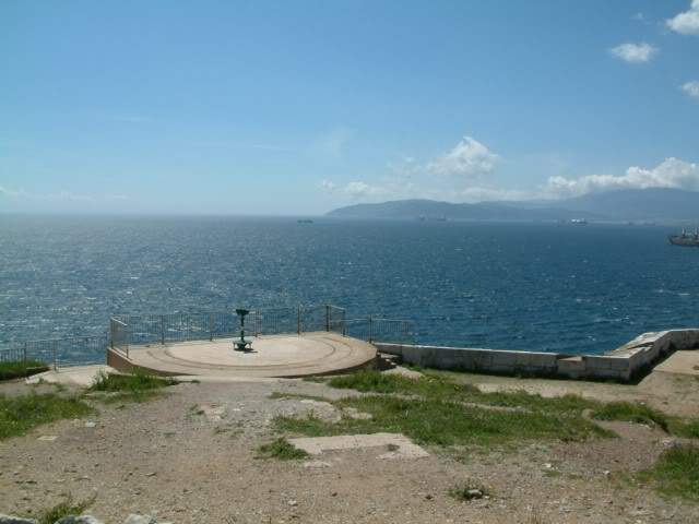 ai807.photobucket.com_albums_yy356_tiagottx_Joias_Joias07.jpg