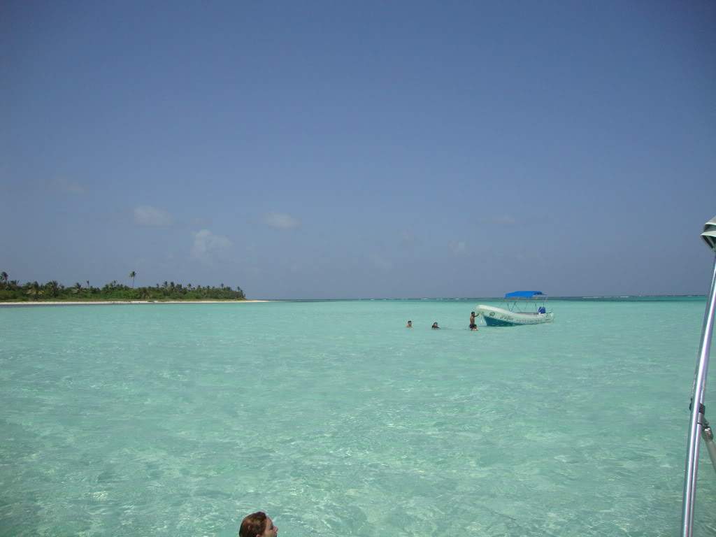 ai809.photobucket.com_albums_zz11_sufia_2010_DSC01191.jpg