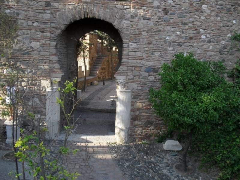 ai841.photobucket.com_albums_zz339_anareis_2010_AlcazabadeMlaga17.jpg