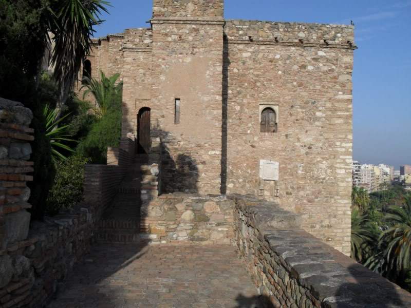 ai841.photobucket.com_albums_zz339_anareis_2010_AlcazabadeMlaga24.jpg