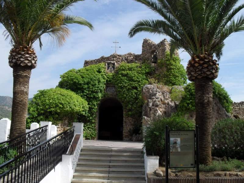 ai841.photobucket.com_albums_zz339_anareis_2010_Mijas12.jpg