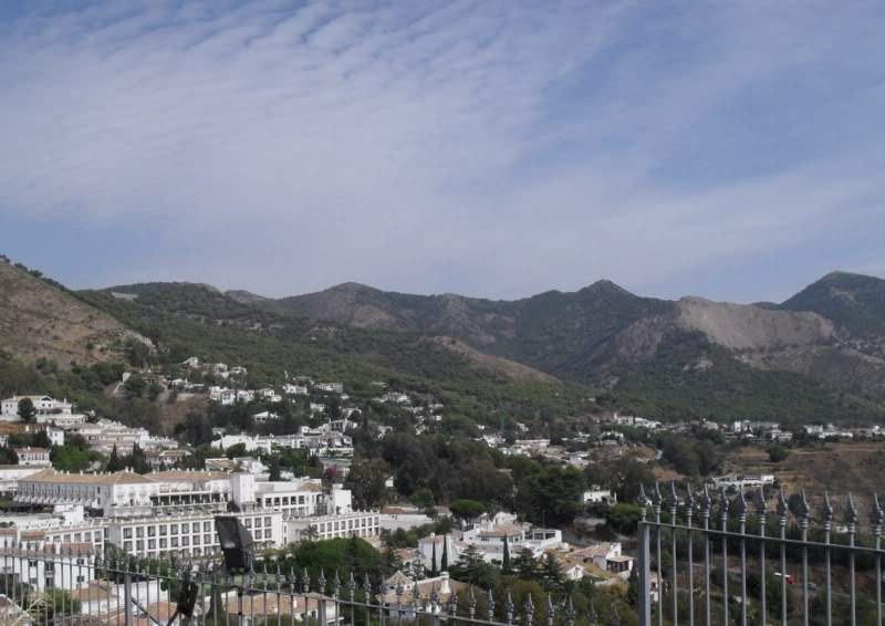 ai841.photobucket.com_albums_zz339_anareis_2010_Mijas18.jpg