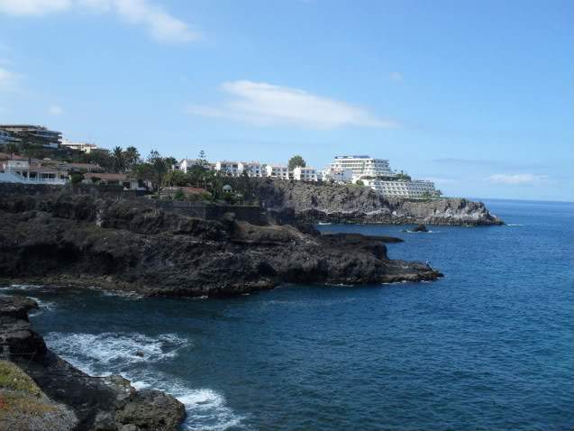 ai841.photobucket.com_albums_zz339_anareis_2010_Tenerife_202010_Tenerife_LosGigantes6.jpg