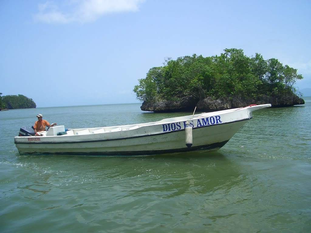 ai851.photobucket.com_albums_ab74_Voadora_album_Haitises_CIMG4452.jpg
