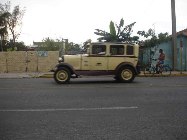ai862.photobucket.com_albums_ab181_paulonev_CUBA_DSC02581.jpg