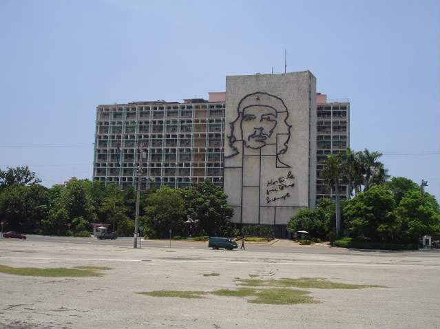 ai862.photobucket.com_albums_ab181_paulonev_CUBA_DSC02770.jpg
