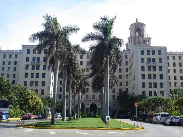 ai862.photobucket.com_albums_ab181_paulonev_CUBA_DSC04055.jpg