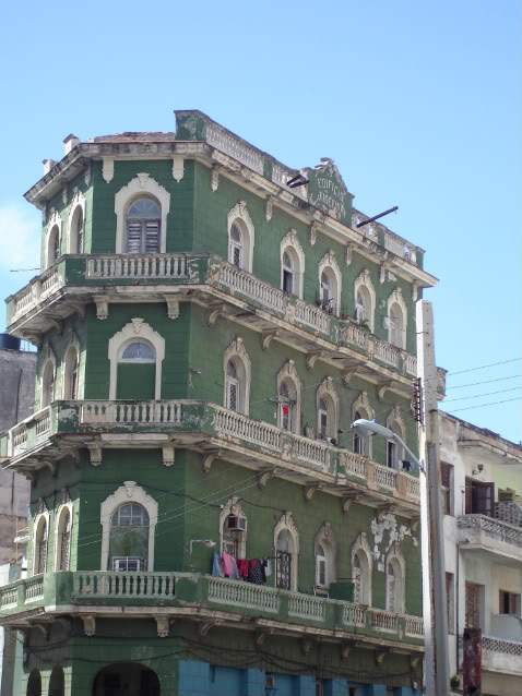 ai862.photobucket.com_albums_ab181_paulonev_CUBA_DSC04069.jpg