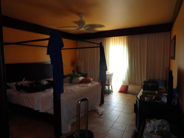 ai862.photobucket.com_albums_ab181_paulonev_Mexico_202012_DSC01045Cpia.jpg